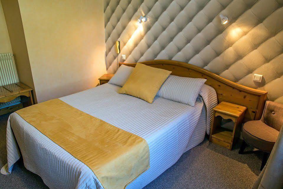 Hotel Et Appartements Les Platanes Thueyts 외부 사진
